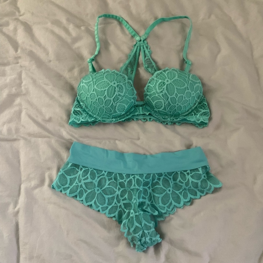 Pink Victoria Secret Green Set